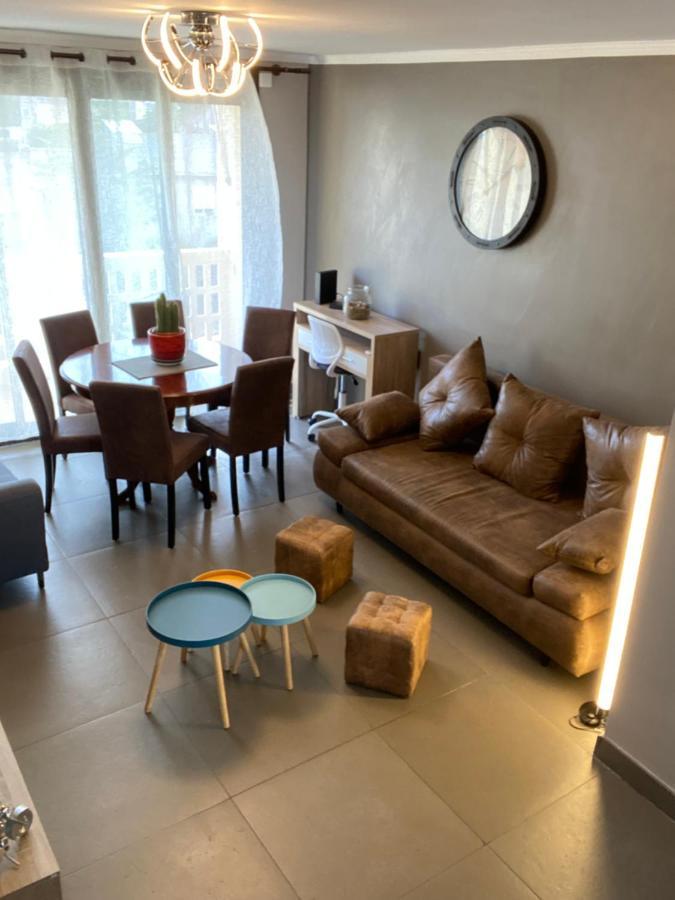 Sun Escape, Appart Renove Climatise 3 Pieces 4-6 Pers, 350M De La Plage Marseille Ngoại thất bức ảnh