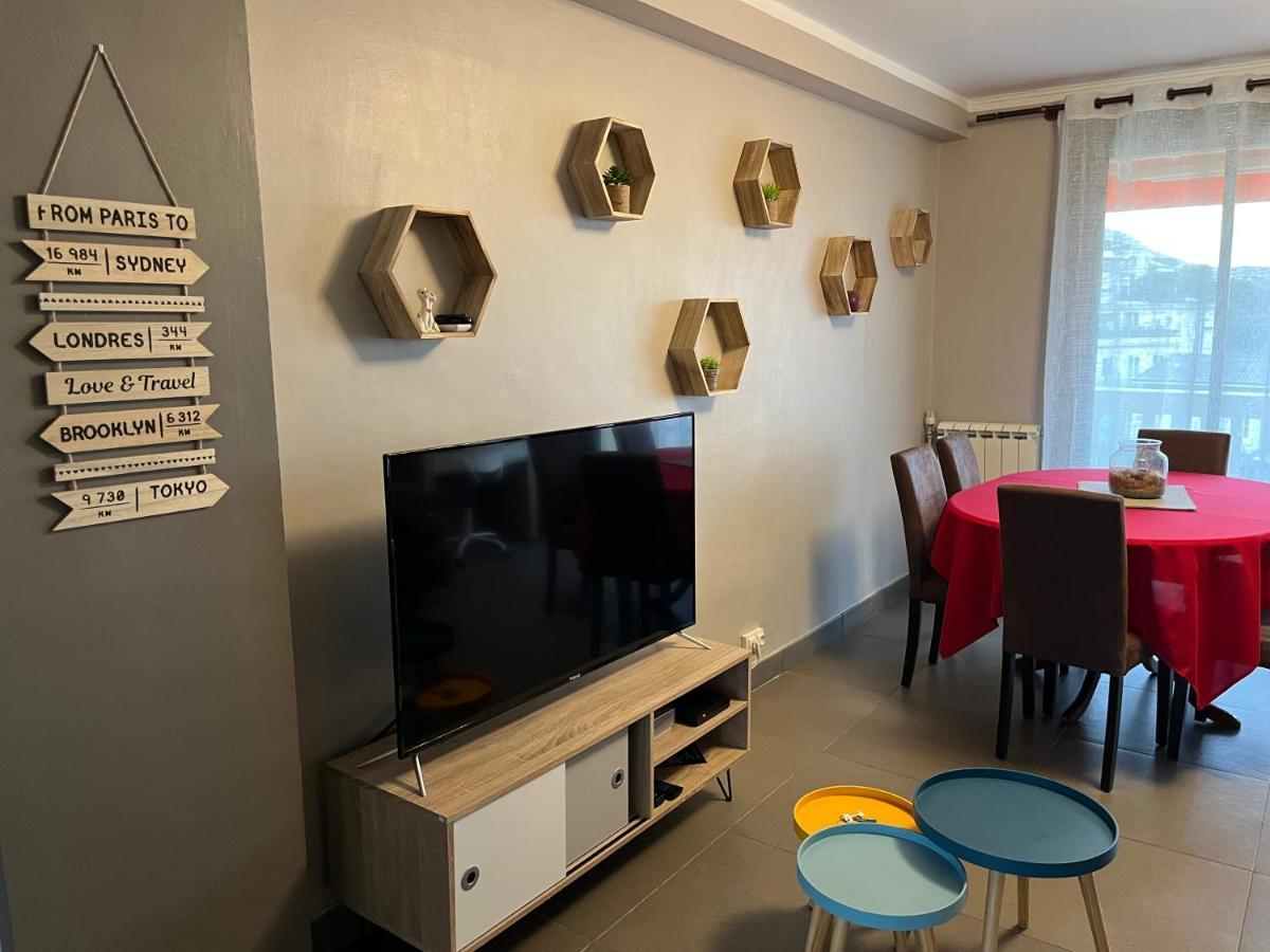Sun Escape, Appart Renove Climatise 3 Pieces 4-6 Pers, 350M De La Plage Marseille Ngoại thất bức ảnh
